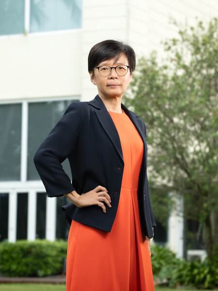 Annie Tee, Domain Advisor